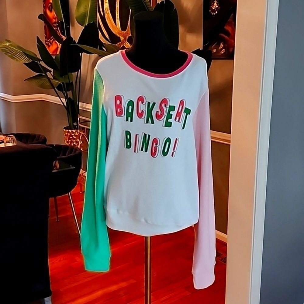 Wildfox sweater sz medium